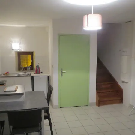 T1 centre ville Aubenas Extérieur photo